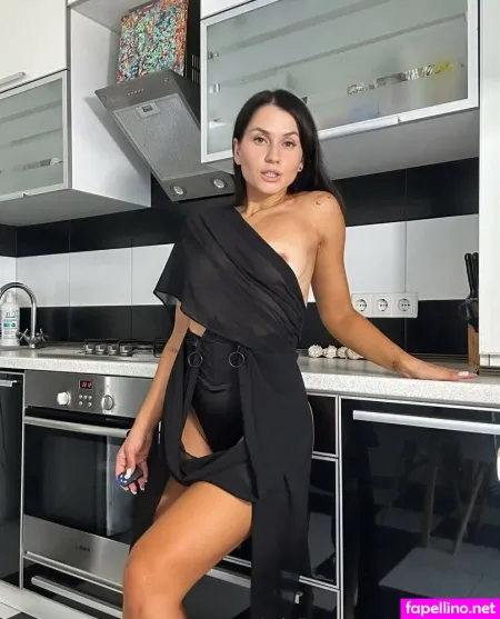 Olivka Grace OnlyFans Thumbnail #nvEsPwJ57P