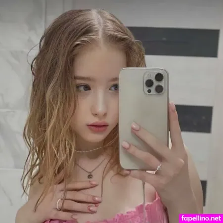 Ollikittyx Main Profile Photo