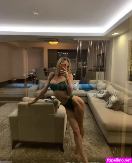 Olya Abramovich OnlyFans Thumbnail #Q2l6AVEu4X