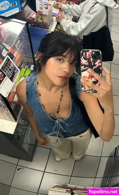 Om4ly OnlyFans Thumbnail #8XhijxzvDf