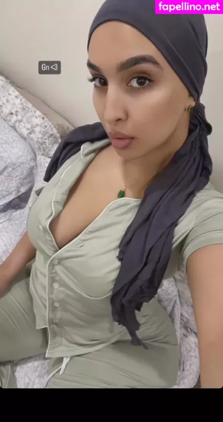Omaima B OnlyFans Thumbnail #61Uz0FWlwR
