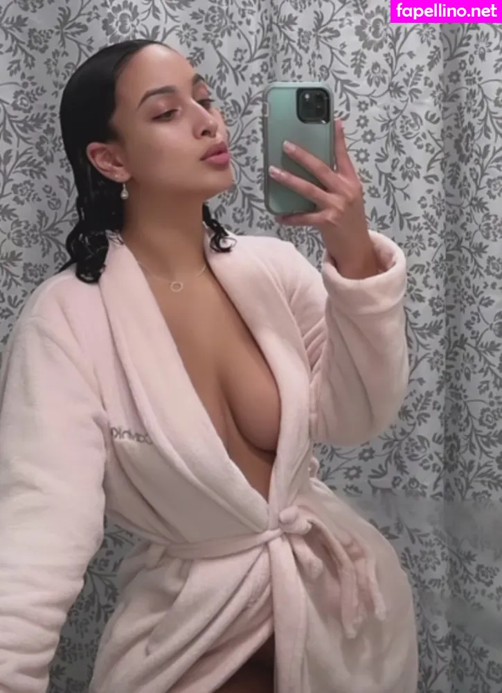 __omaima.b, omaima.b Nude Leaked OnlyFans Photo #Q0UUXB52b7