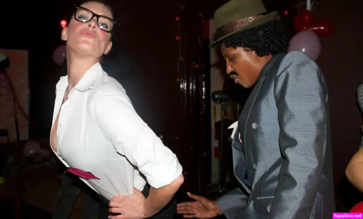 Omaze OnlyFans Thumbnail #t3K7PpzoFQ