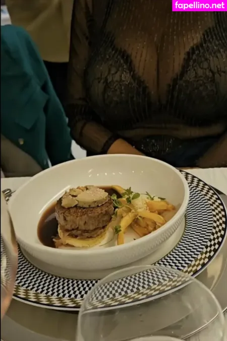 Omnimundi OnlyFans Thumbnail #EIWzzaz2OO