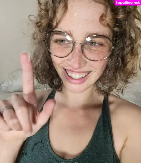 Onasinova OnlyFans Thumbnail #NZeLQVCOq7