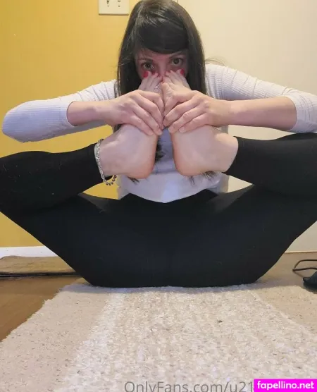 One Lonely Foot OnlyFans Thumbnail #3k4NxBx6gd