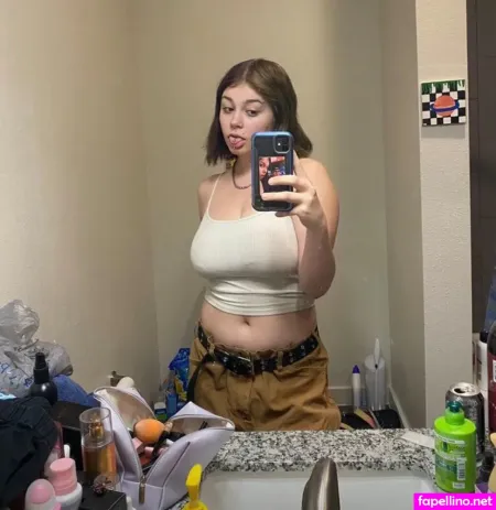 Oneanonlyzozo OnlyFans Thumbnail #yKYVIbn0Vj