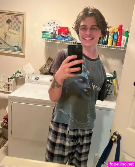 Onearmseeker OnlyFans Thumbnail #FnpWeA1vzx