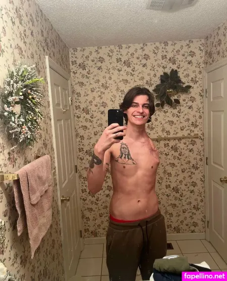 Onearmseeker OnlyFans Thumbnail #aTkgk4IuAM