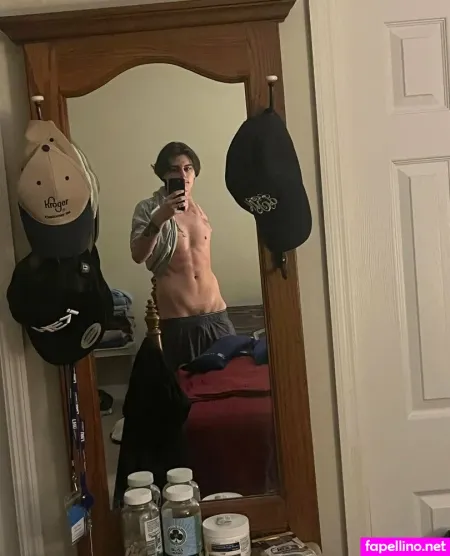 Onearmseeker OnlyFans Thumbnail #bPUSlwlXOa