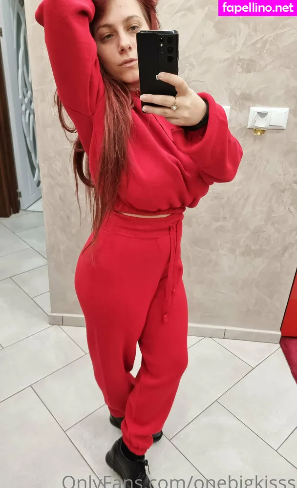 onebigkiss.official, onebigkisss Nude Leaked OnlyFans Photo #4LlFKXUmCT