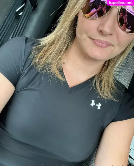 Onehotmomma1220free OnlyFans Thumbnail #FjcTDbIfww