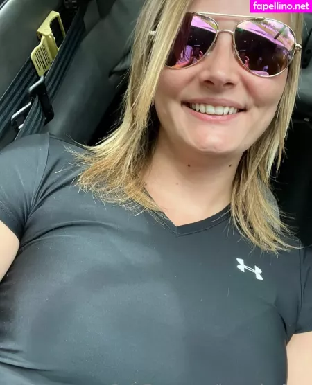 Onehotmomma1220free OnlyFans Thumbnail #dcKvUf0Cq1