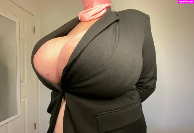 Oneinagillianof OnlyFans Thumbnail #DM6VdCU9Bh