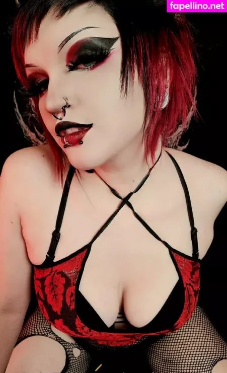 Oneleeter Free OnlyFans Thumbnail #KDGcBkORf0