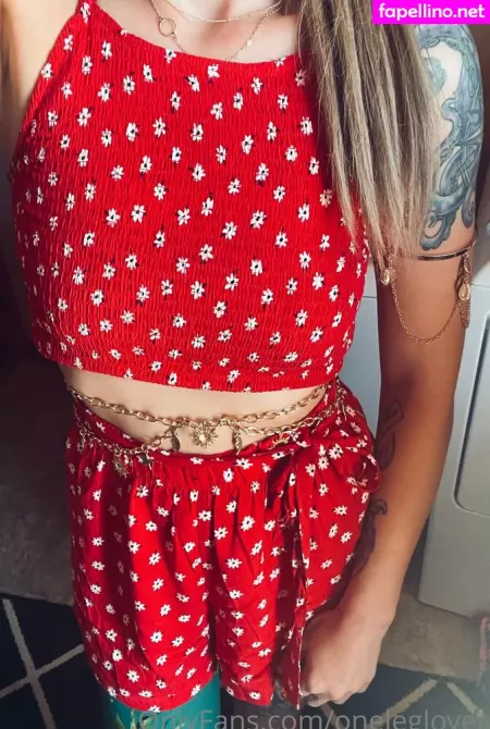 Oneleglover OnlyFans Thumbnail #SIfzVcaABa