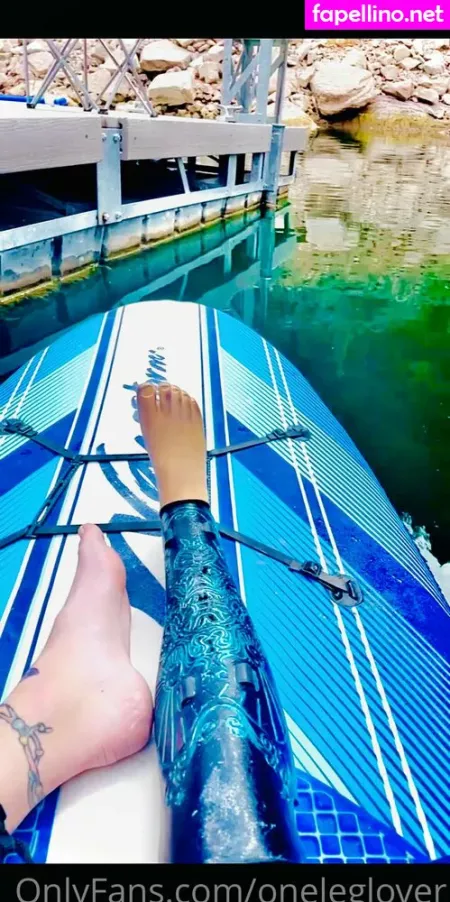 Oneleglover OnlyFans Thumbnail #zsNcPCLbQS