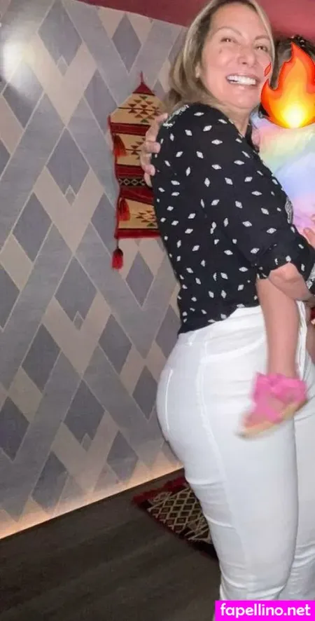 Onella Parra OnlyFans Thumbnail #G6rvweDta7