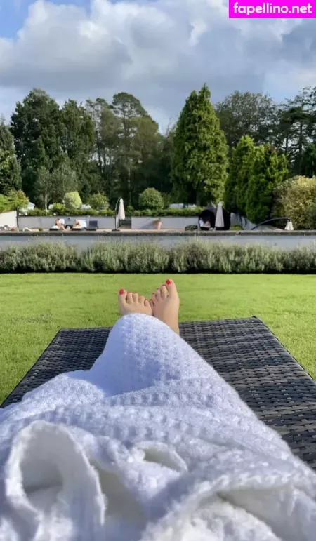 Onesweetbee OnlyFans Thumbnail #yKx0LQNFxz