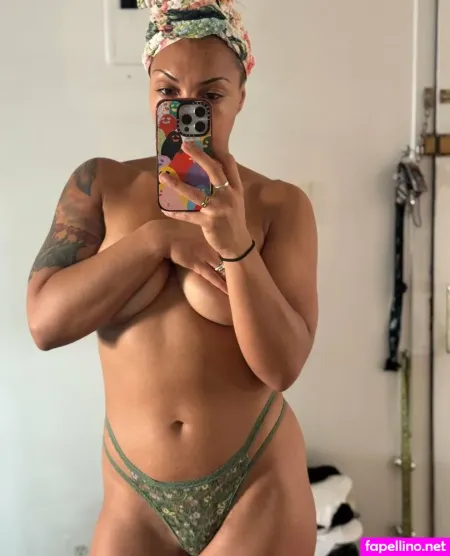 Onetufftitty OnlyFans Thumbnail #N1Y6zVpeAt