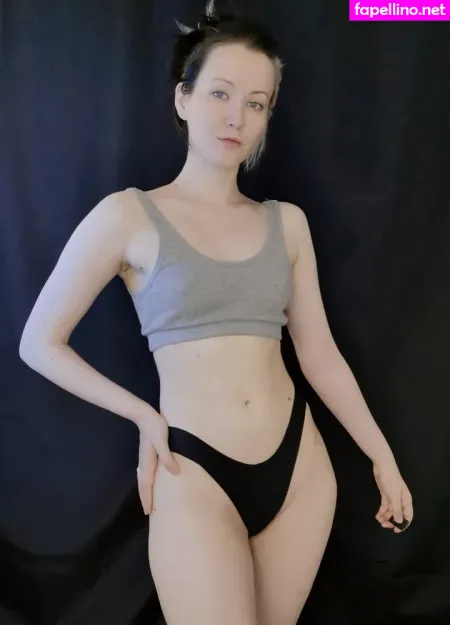 Oniksiya Sofinikum OnlyFans Thumbnail #6STBZbtX55