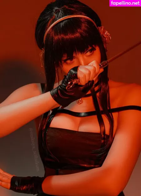Oniksiya Sofinikum OnlyFans Thumbnail #7vAZmDD2bN