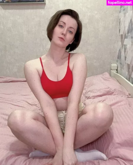 Oniksiya Sofinikum OnlyFans Thumbnail #8FOc9lAwBx