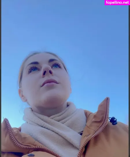 Oniksiya Sofinikum OnlyFans Thumbnail #DERrE69XVd