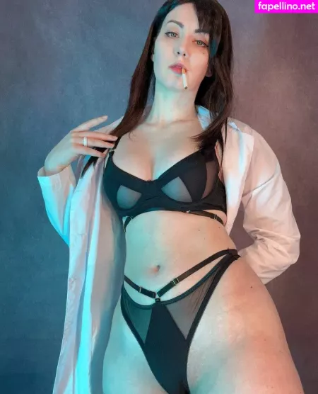 Oniksiya Sofinikum OnlyFans Thumbnail #N0Qrw3ewOy