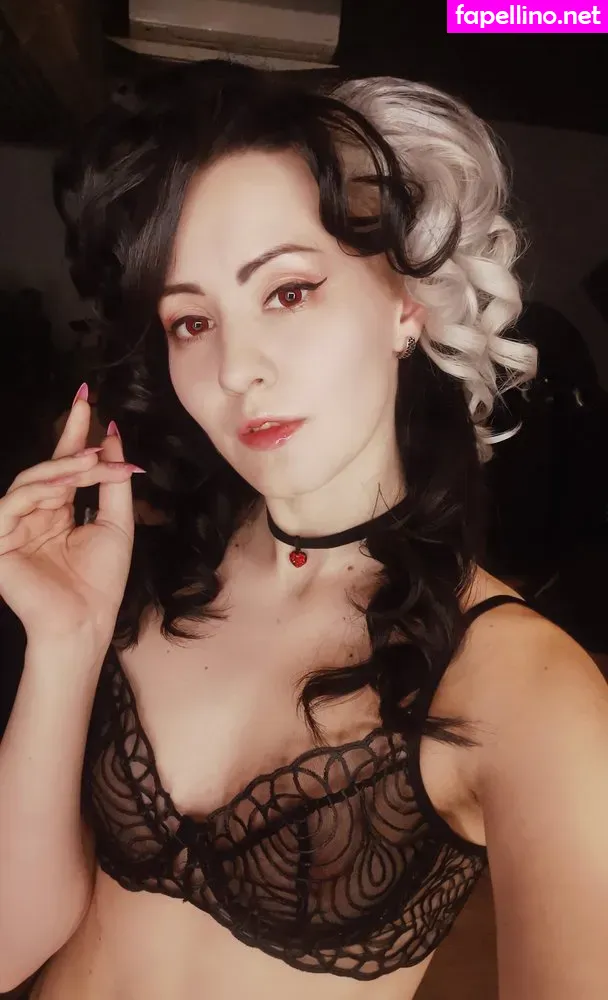 AdamaeOniksiya, nuviponyali, oniksiya_sofinikum, sofinikum Nude Leaked OnlyFans Photo #XVfyhpheVj