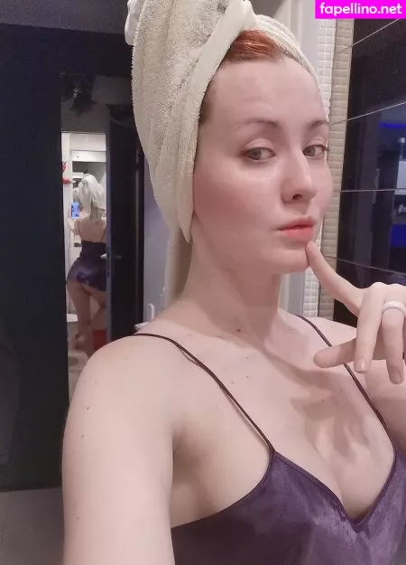 Oniksiya Sofinikum OnlyFans Thumbnail #d3gxMSwnQo
