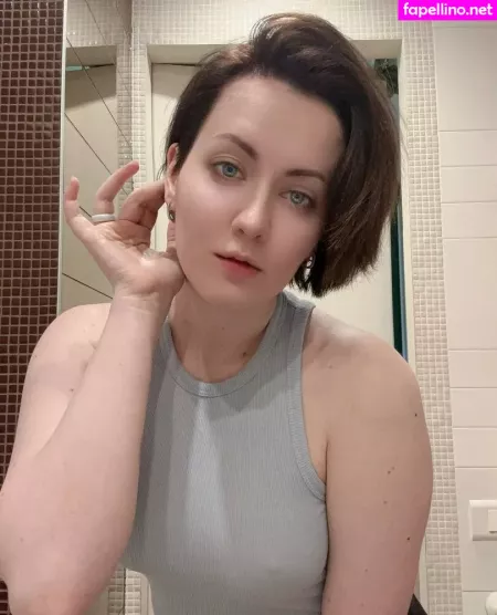 Oniksiya Sofinikum OnlyFans Thumbnail #x5tlr02fZd