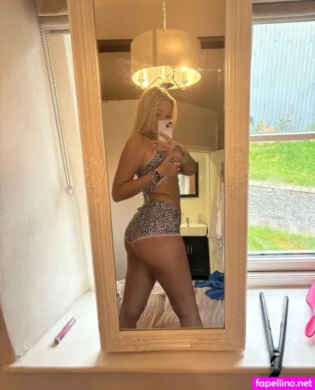 Only Courtney OnlyFans Thumbnail #WBSAq2Vnhg