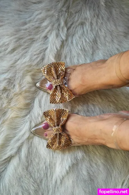 Only Fancy Feet OnlyFans Thumbnail #VuyPnEXfyS