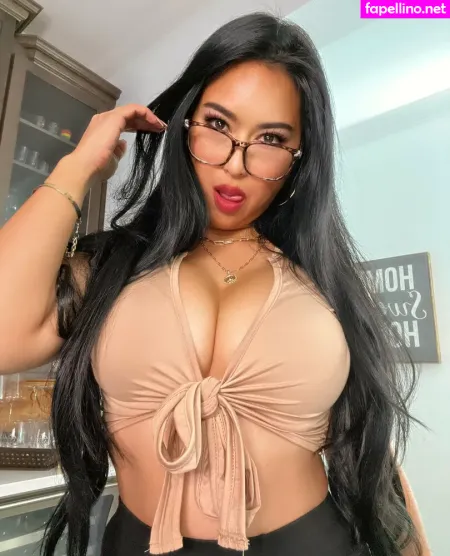 Only One Elisa OnlyFans Thumbnail #0FLLhL5NFy