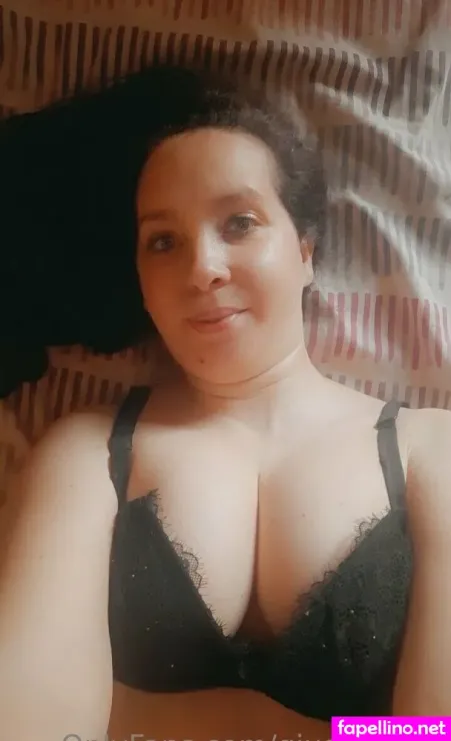 Only Queen84 OnlyFans Thumbnail #0oxyO5jeSL