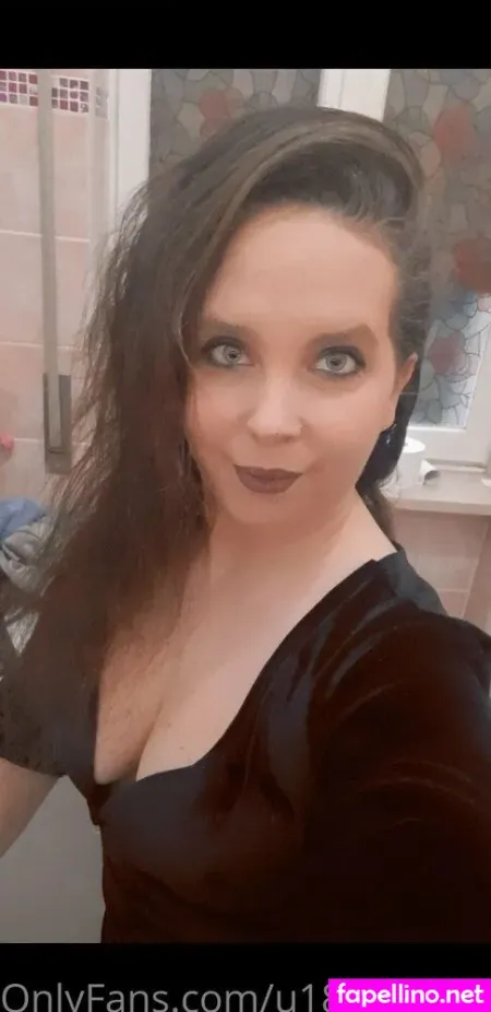 Only Queen84 OnlyFans Thumbnail #PpvHr3mhW8