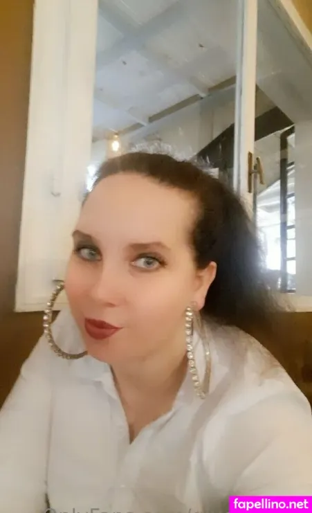 Only Queen84 OnlyFans Thumbnail #U5179xDaEV