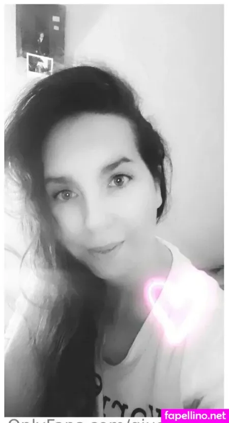 Only Queen84 OnlyFans Thumbnail #VJTTHVrUWI