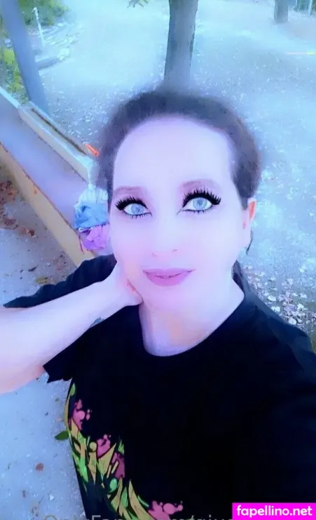 Only Queen84 OnlyFans Thumbnail #p5Rfl0j6Tc