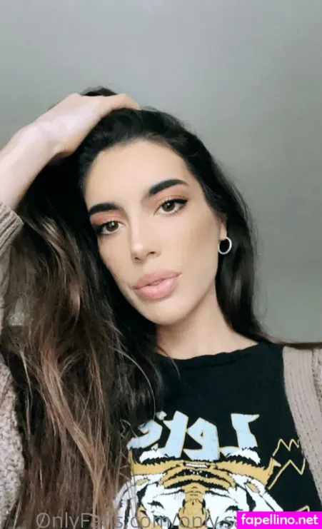 Only Samantha OnlyFans Thumbnail #OANY7rVDog