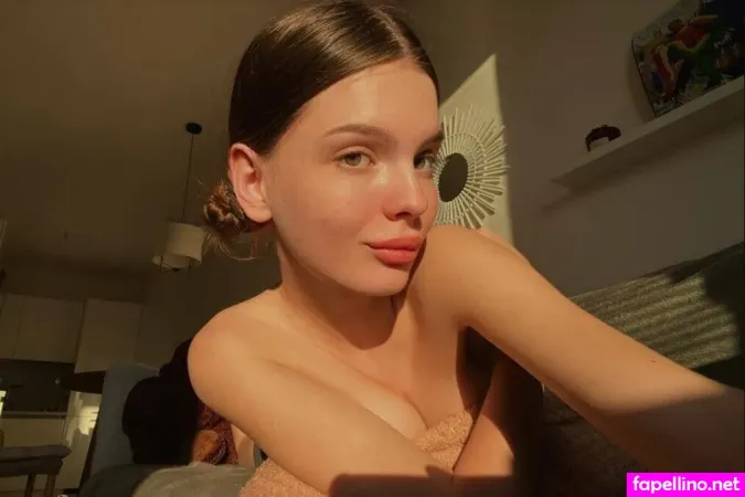 Only Sophiie OnlyFans Thumbnail #5zhojFNM3S