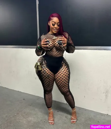 Only1 Lexx OnlyFans Thumbnail #K5U0w79Er5