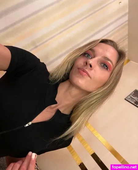 Only69emma OnlyFans Thumbnail #5UHjd2vp1p