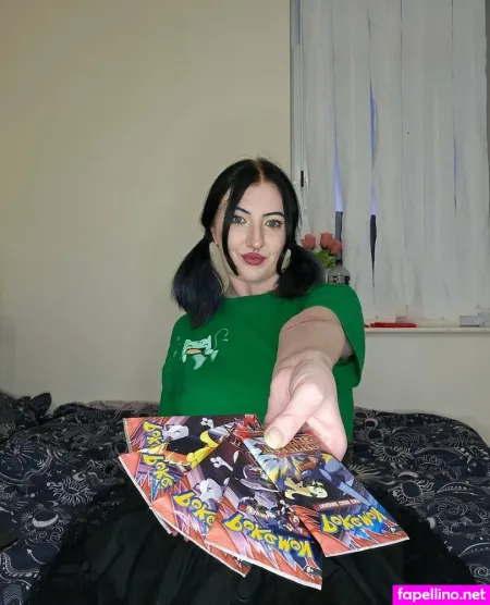 Onlybeees OnlyFans Thumbnail #nU5fyMQz8t