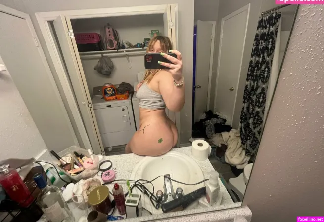 Onlycloverz OnlyFans Thumbnail #bWE1l4n5yn