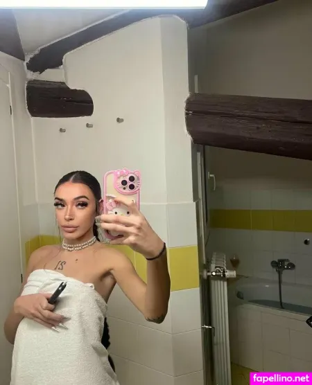 Onlycrystalcrocioni OnlyFans Thumbnail #FSfsHCHEhq