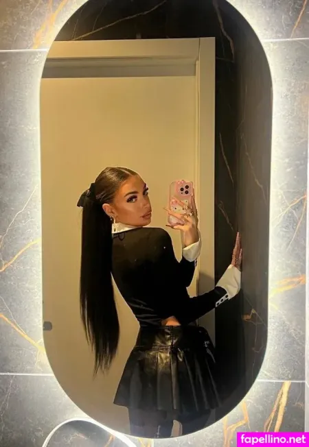 Onlycrystalcrocioni OnlyFans Thumbnail #suQDRZeOaL