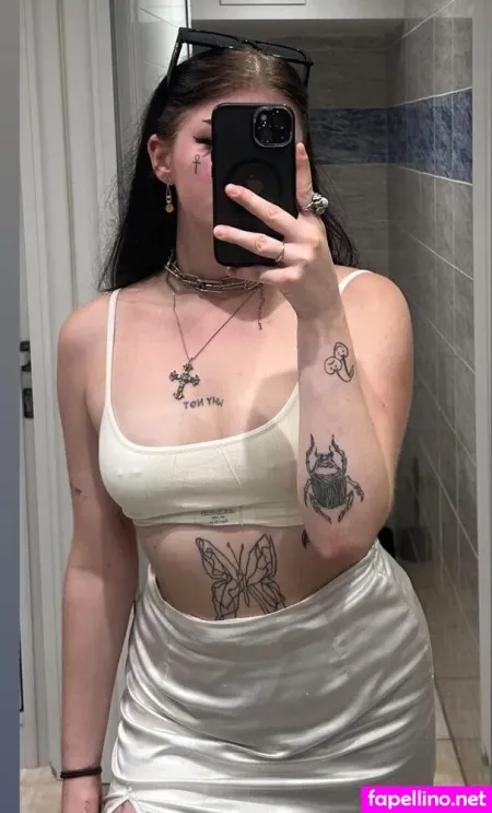 Onlyellielosch OnlyFans Thumbnail #OWdVMlcqEl