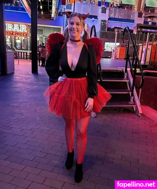 hotwife_ellie, onlyellievip, onlyevie_ Nude Leaked OnlyFans Photo #wt9m2IdhDR